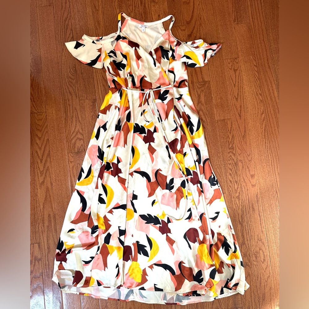 Nine West satin maxi dress, size XL, spaghetti straps with flounce sleeves, EUC